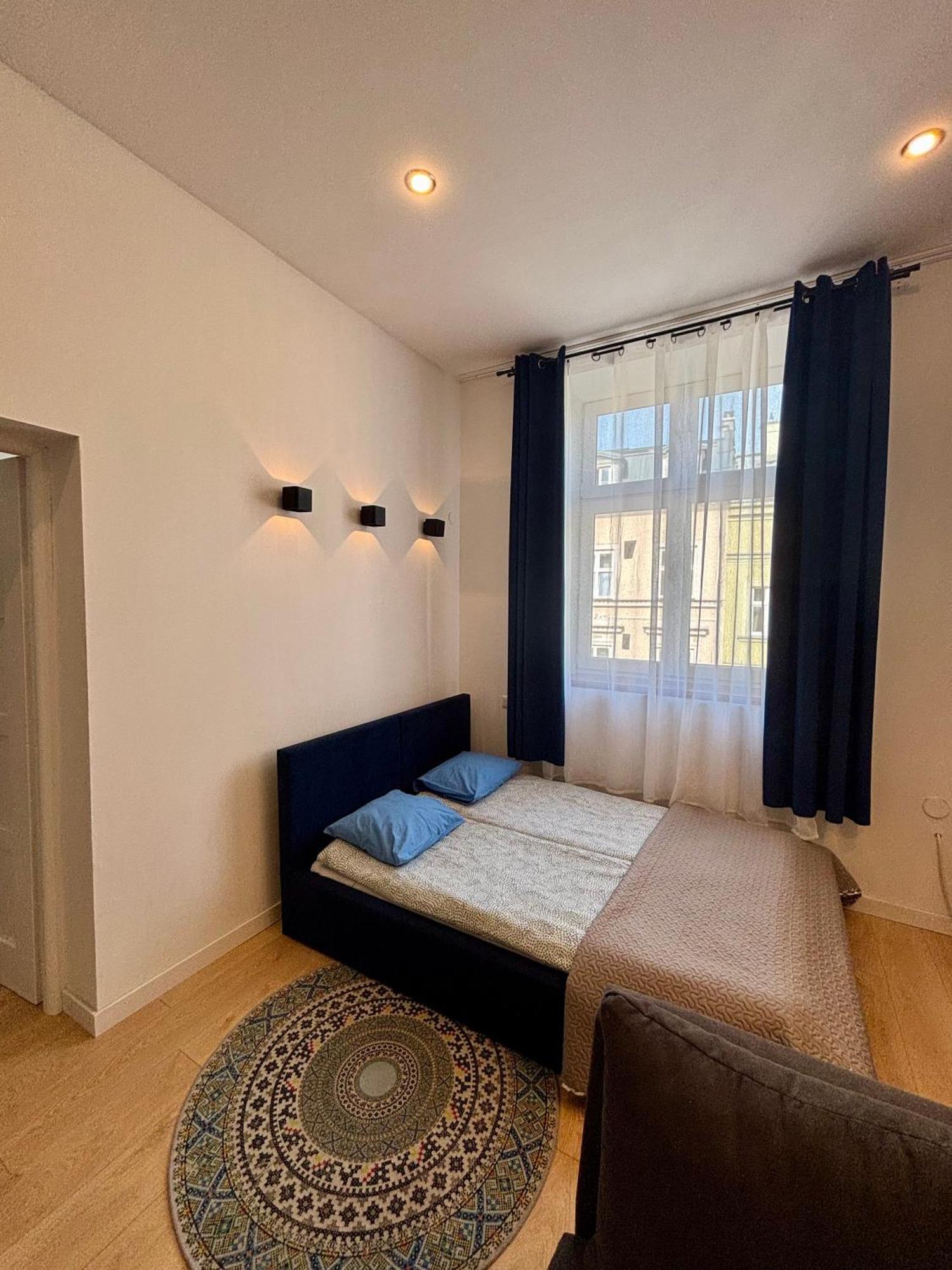 Apartment Vintage Senacka 9/7